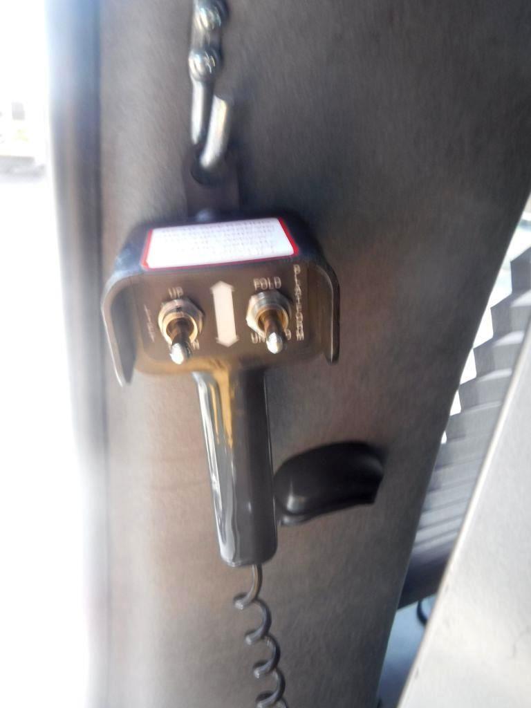 Ford Econoline E150 2002