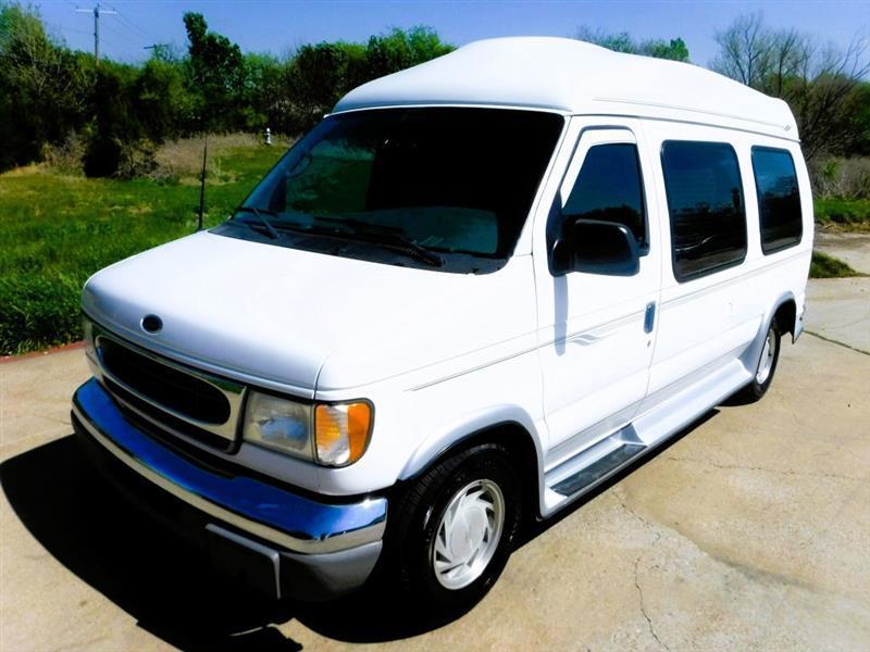 Ford Econoline E150 2002