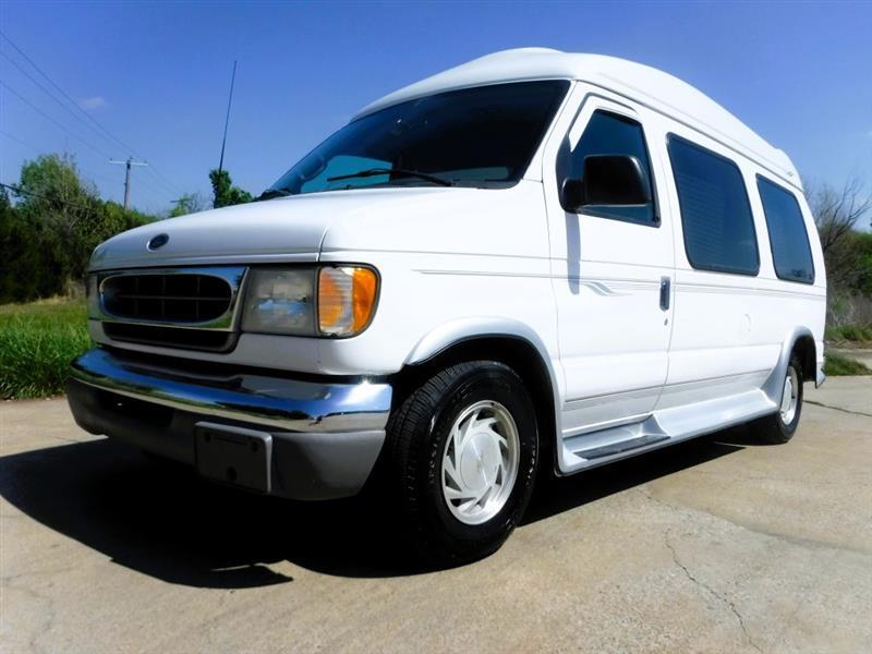 Ford Econoline E150 2002