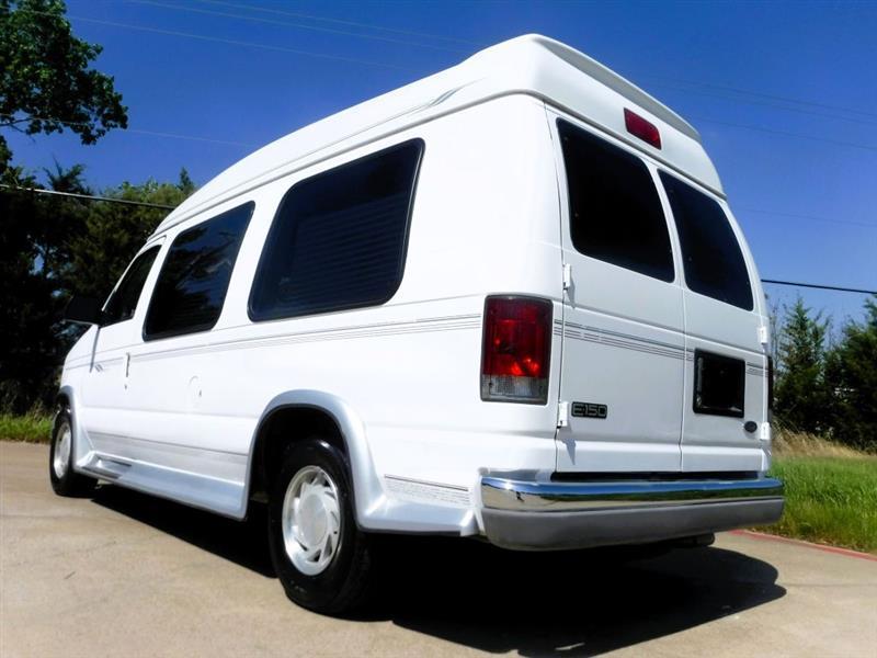 Ford Econoline E150 2002