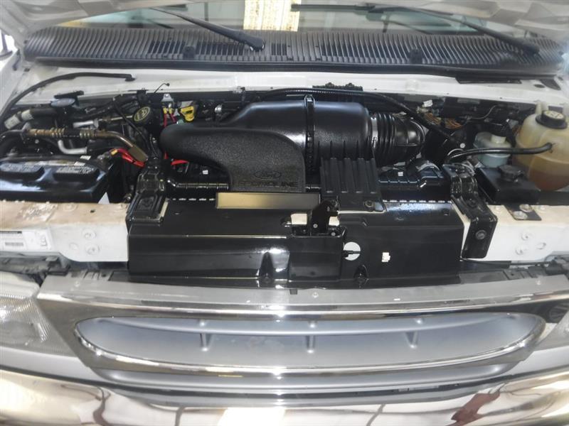 Ford Econoline E150 2002