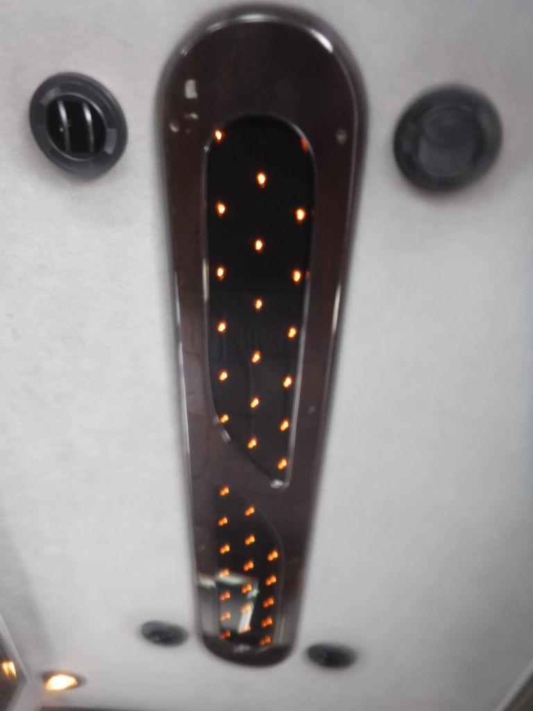 Ford Econoline E150 2002