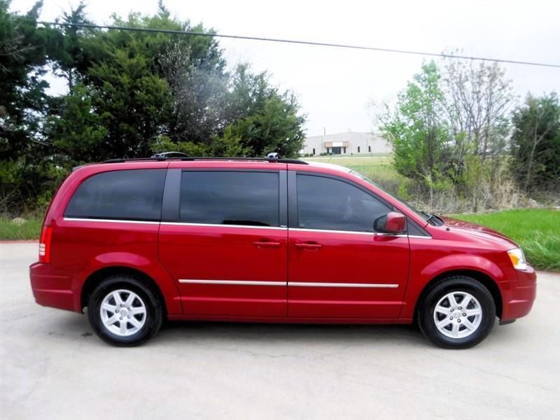 Chrysler Town & Country Touring 2010