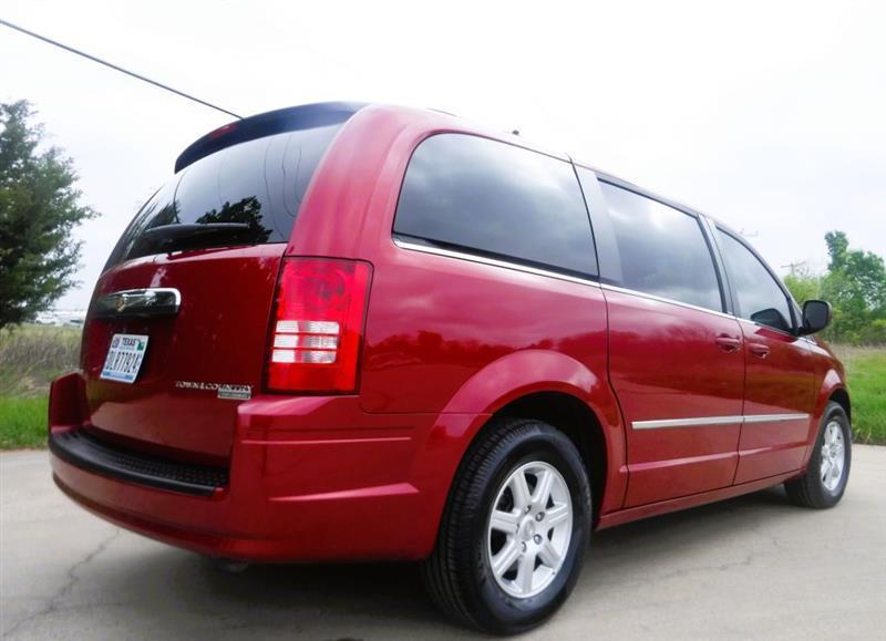 Chrysler Town & Country Touring 2010