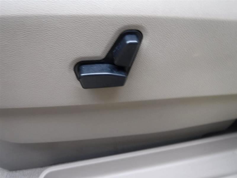 Chrysler Town & Country Touring 2010