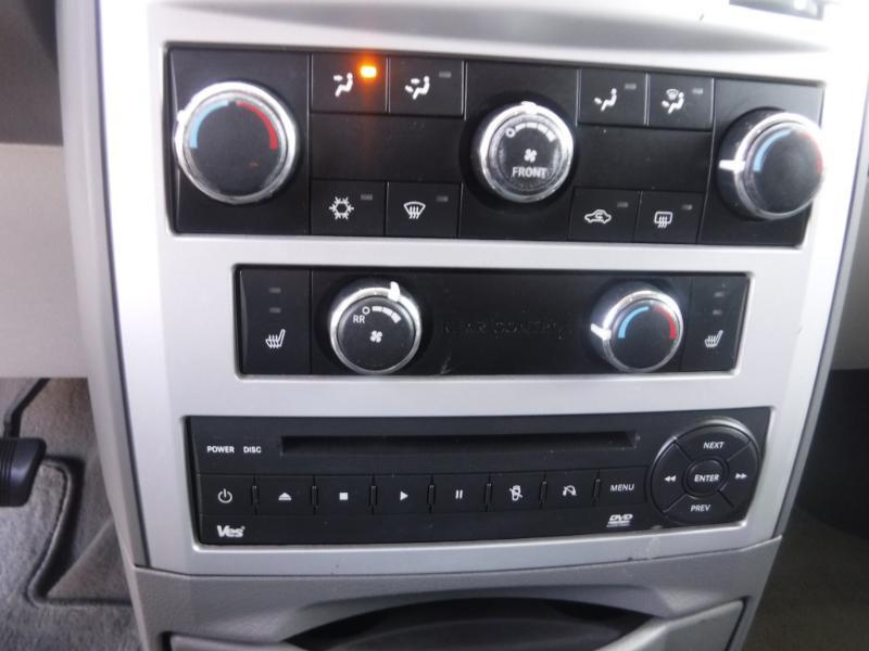 Chrysler Town & Country Touring 2009