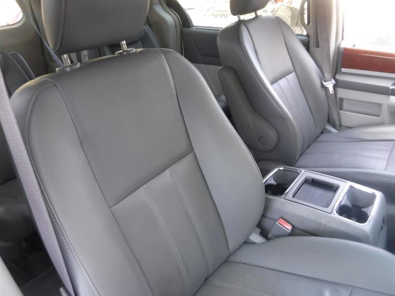 Chrysler Town & Country Touring 2009