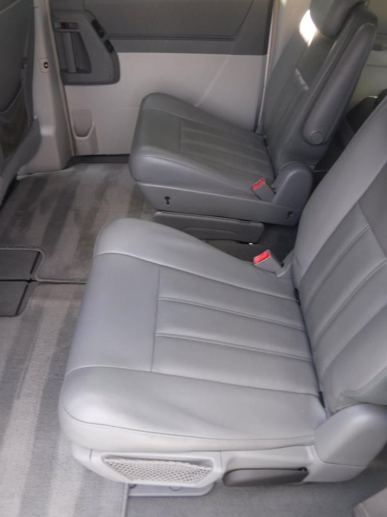 Chrysler Town & Country Touring 2009