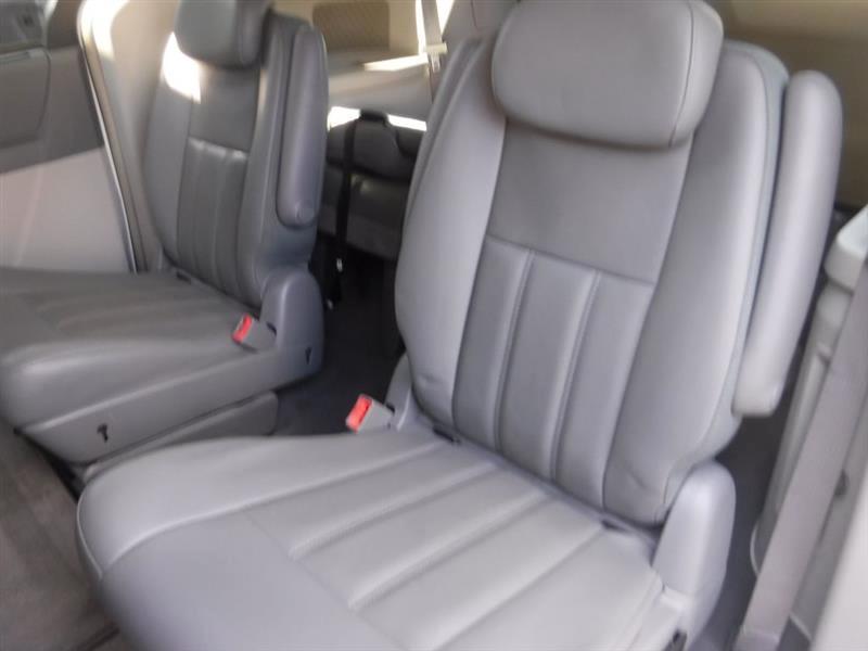 Chrysler Town & Country Touring 2009