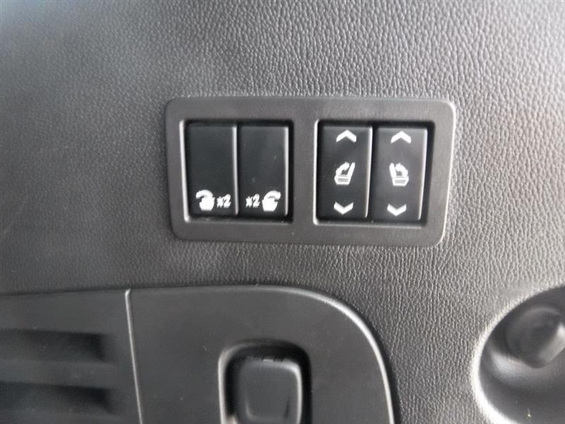 Cadillac Escalade Premium 2WD 2015