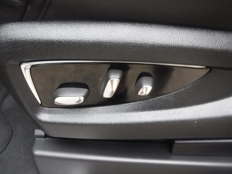 Cadillac Escalade Premium 2WD 2015