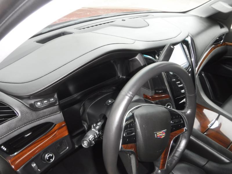 Cadillac Escalade Premium 2WD 2015