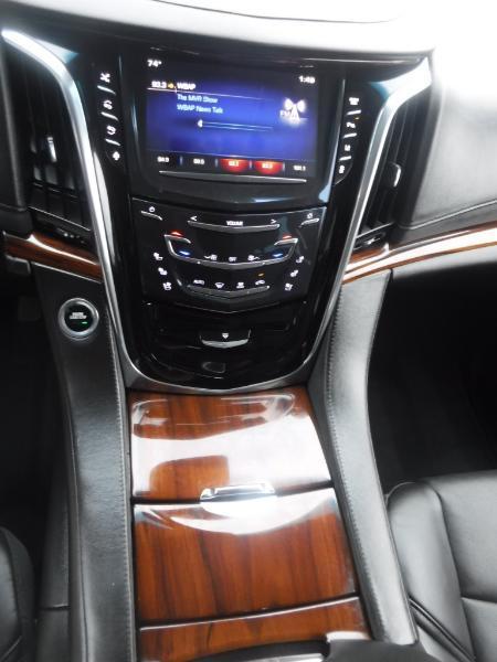 Cadillac Escalade Premium 2WD 2015
