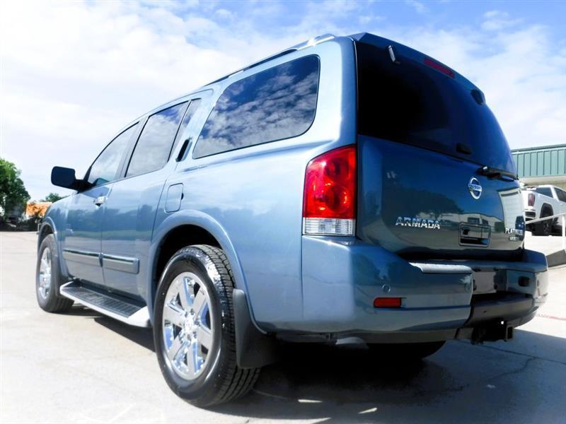 Nissan Armada Platinum 2WD 2011