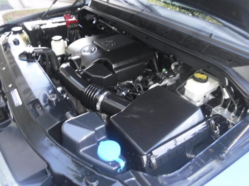 Nissan Armada Platinum 2WD 2011