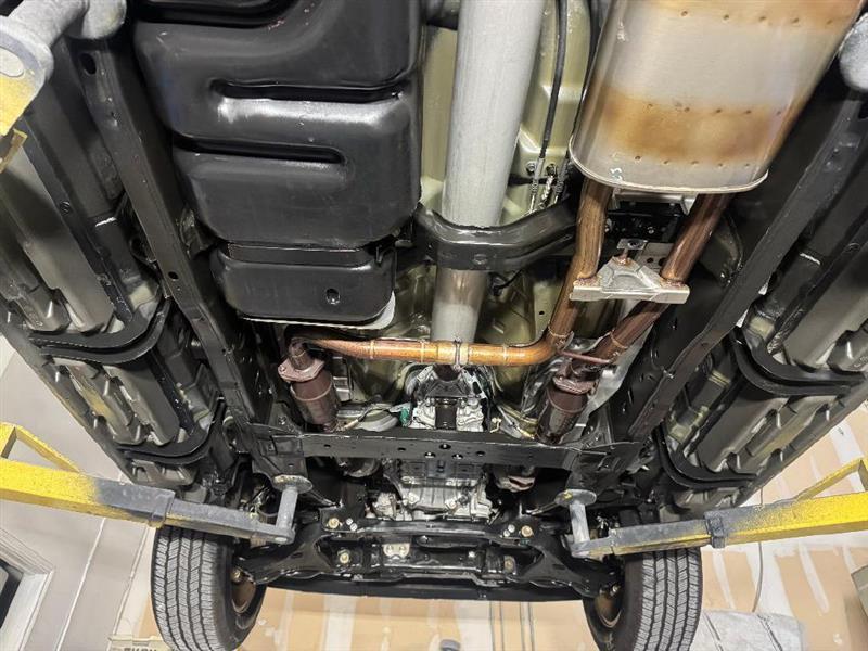 Nissan Armada Platinum 2WD 2011