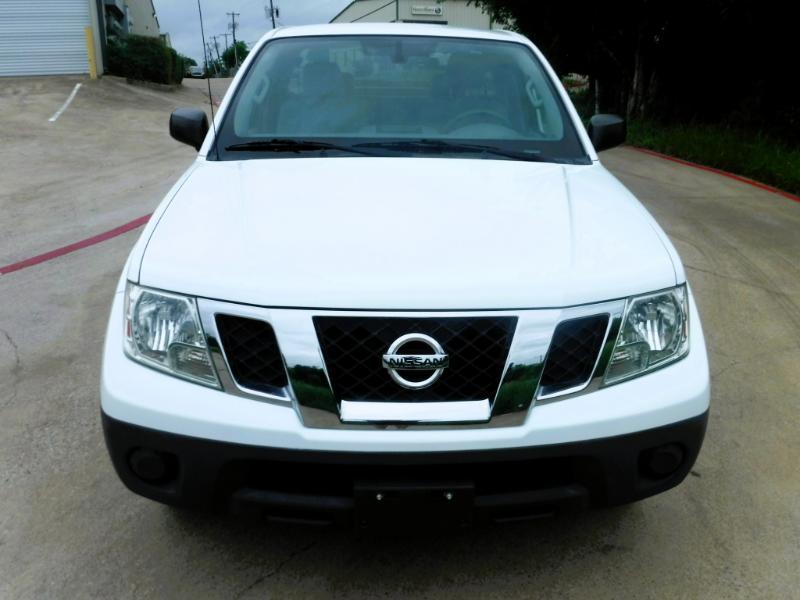 Nissan Frontier SV King Cab I4 2016
