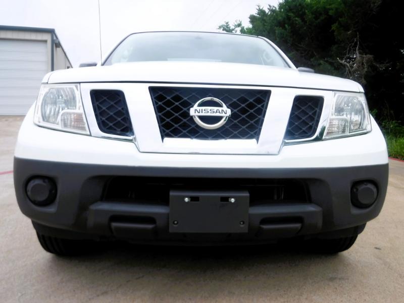 Nissan Frontier SV King Cab I4 2016