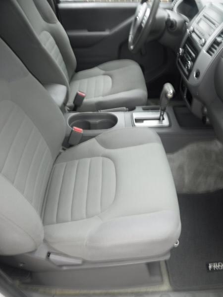 Nissan Frontier SV King Cab I4 2016