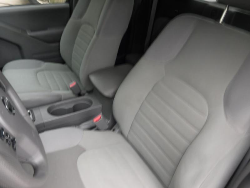 Nissan Frontier SV King Cab I4 2016