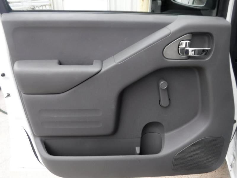 Nissan Frontier SV King Cab I4 2016