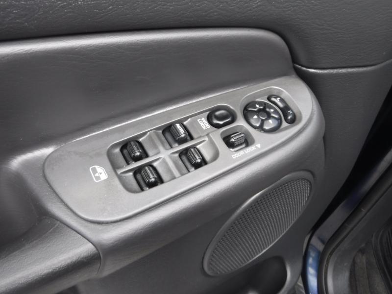 Dodge Ram 2500 SLT Quad Cab Long Bed 2WD 2003