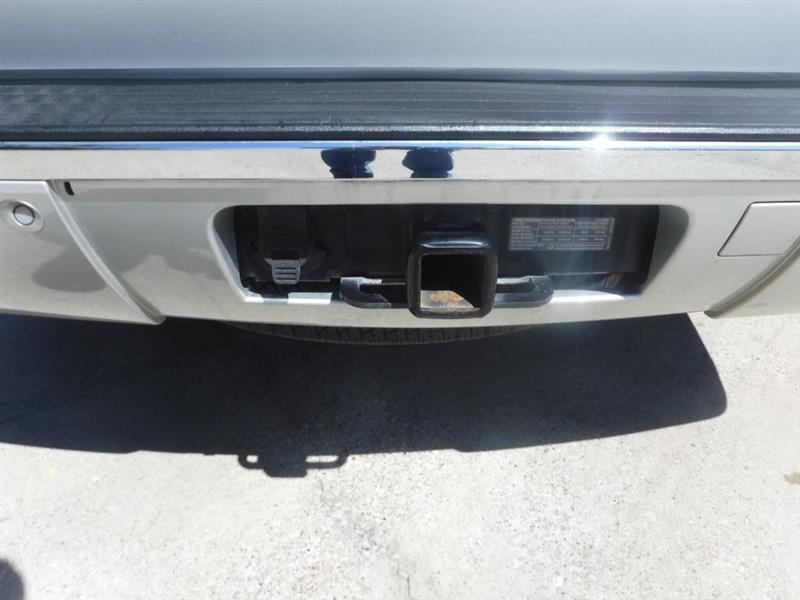 Cadillac Escalade AWD Luxury 2011