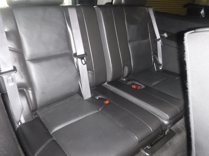 Cadillac Escalade AWD Luxury 2011