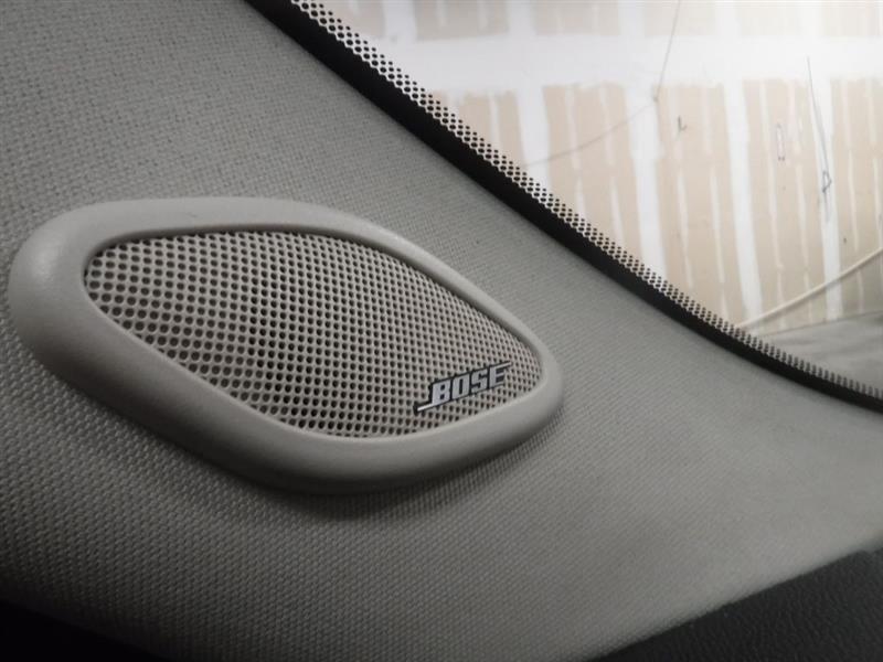 Cadillac Escalade AWD Luxury 2011