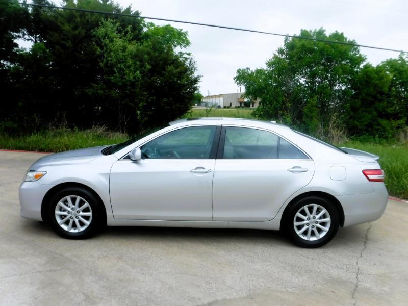 Toyota Camry XLE 2011