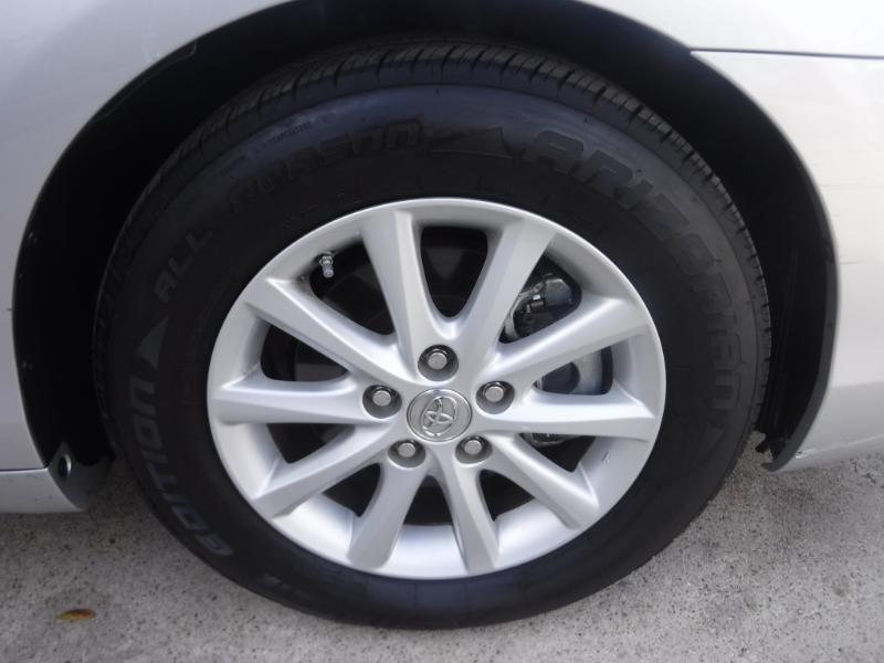 Toyota Camry XLE 2011