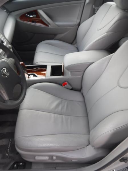 Toyota Camry XLE 2011