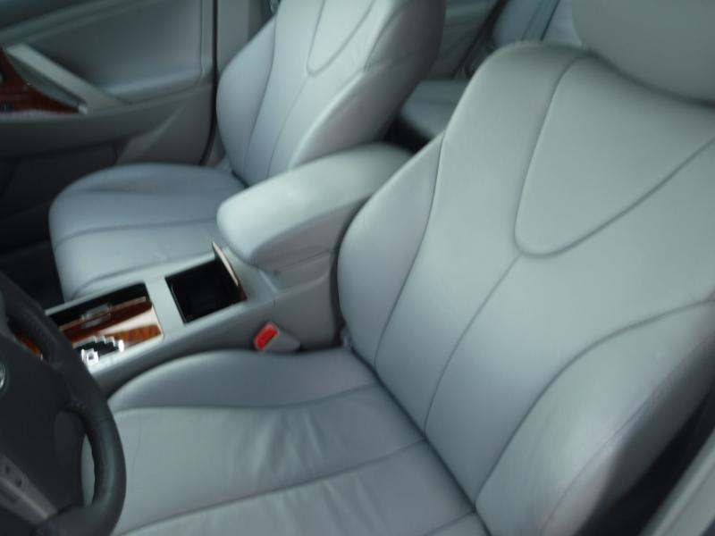 Toyota Camry XLE 2011