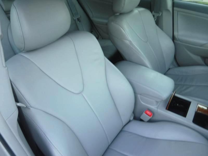 Toyota Camry XLE 2011