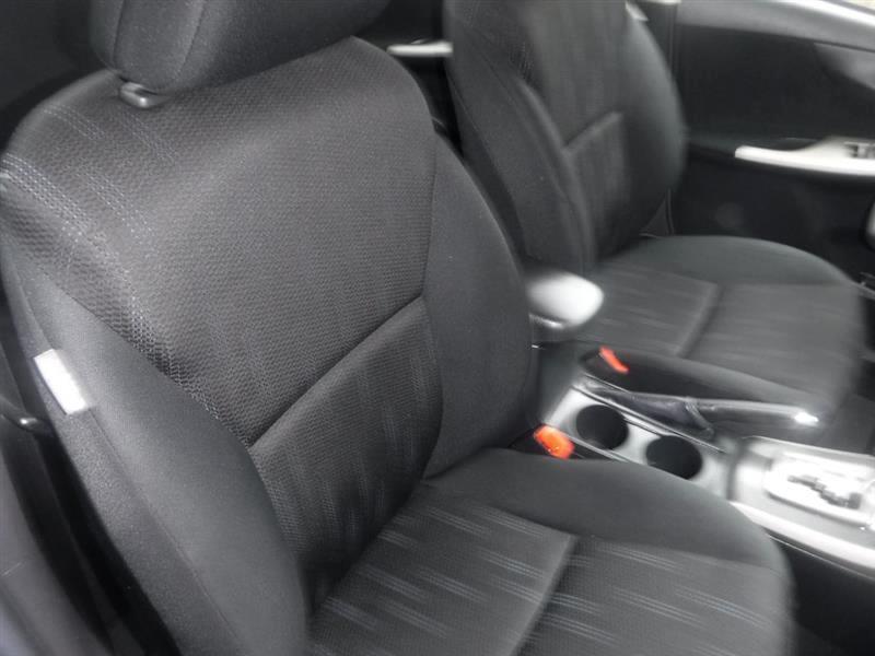 Toyota Corolla S 2011