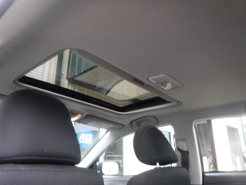 Toyota Corolla S 2011