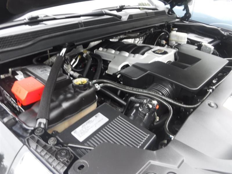 Cadillac Escalade ESV Premium 4WD 2017