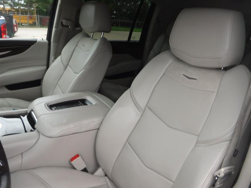 Cadillac Escalade ESV Premium Luxury 4D SUV 4WD 2017