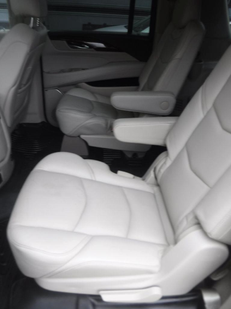 Cadillac Escalade ESV Premium Luxury 4D SUV 4WD 2017