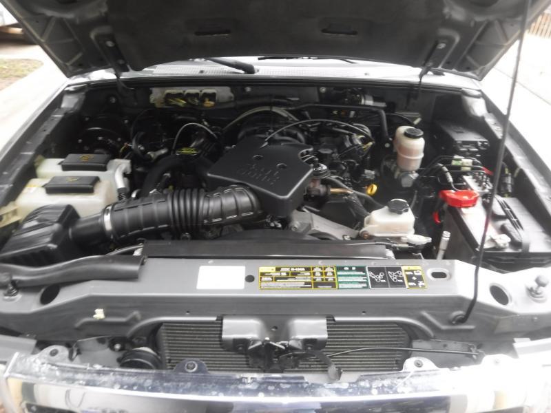 Ford Ranger XLT SuperCab 4-Door 4WD 2011