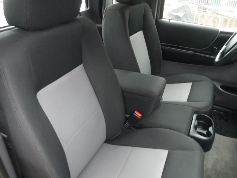 Ford Ranger XLT SuperCab 4-Door 4WD 2011