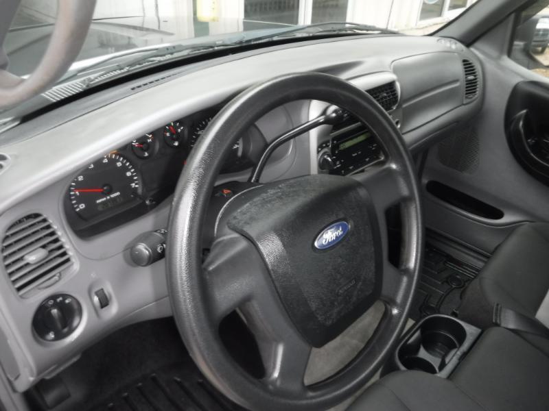 Ford Ranger XLT SuperCab 4-Door 4WD 2011