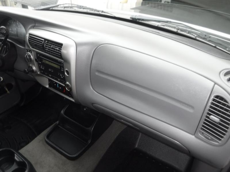 Ford Ranger XLT SuperCab 4-Door 4WD 2011