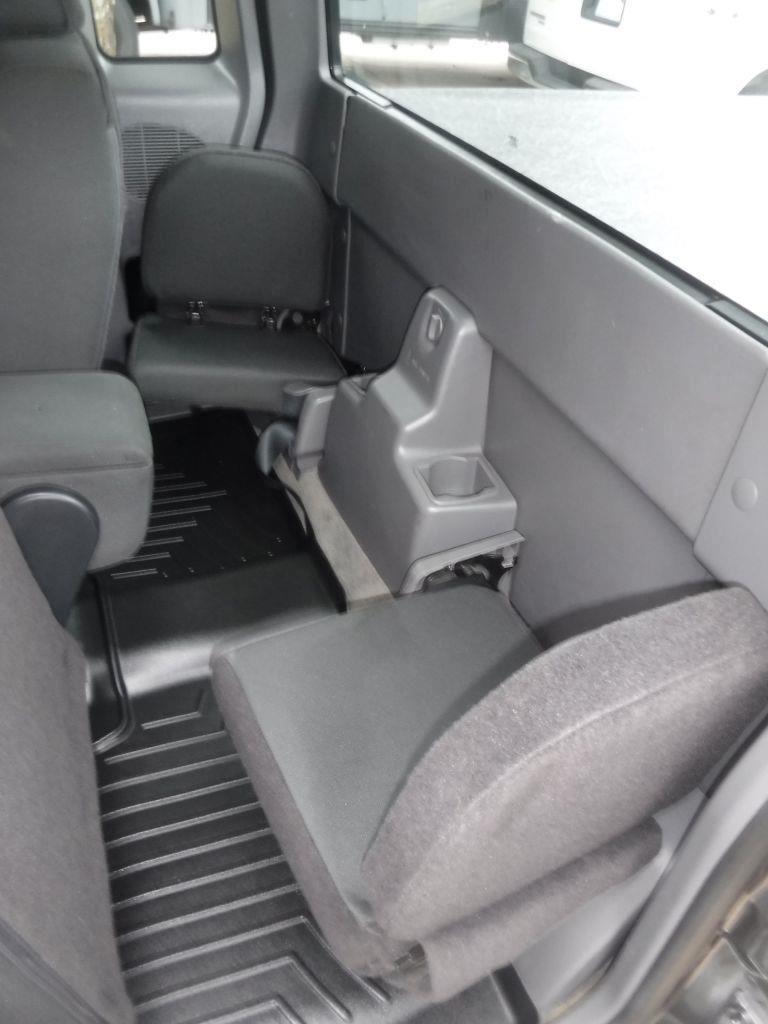 Ford Ranger XLT SuperCab 4-Door 4WD 2011