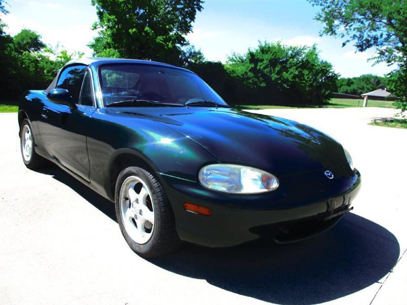 Mazda MX-5 Miata SE 2002