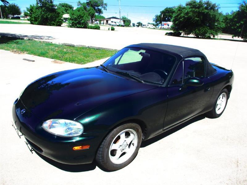 Mazda MX-5 Miata SE 2002