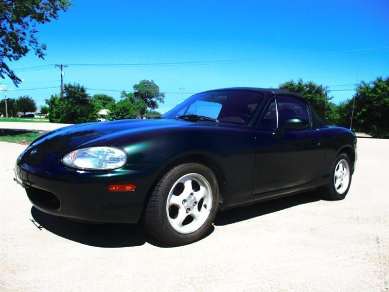 Mazda MX-5 Miata SE 2002