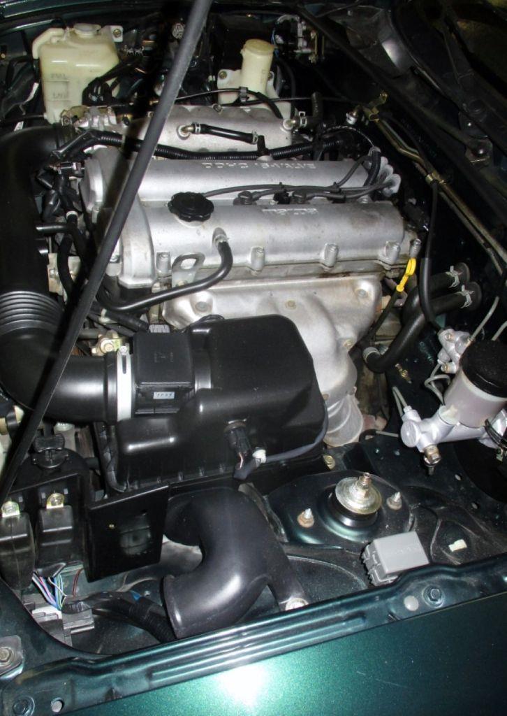 Mazda MX-5 Miata SE 2002