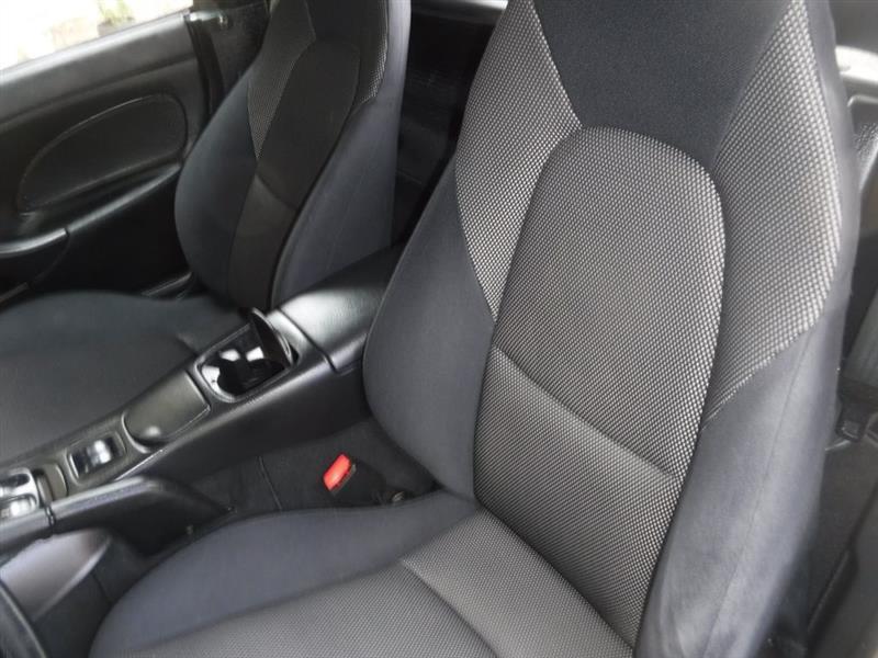 Mazda MX-5 Miata SE 2002