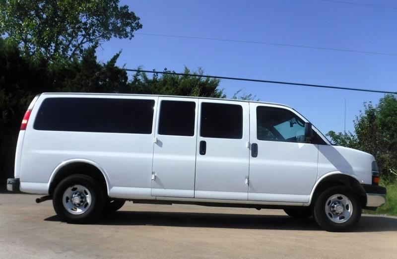 Chevrolet Express LT 3500 Extended 2014